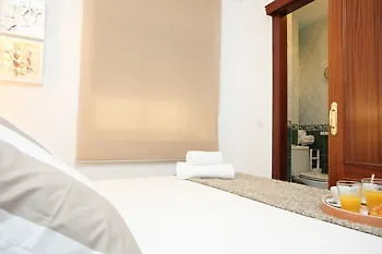 Apartament Singularstays Mercado Walencja